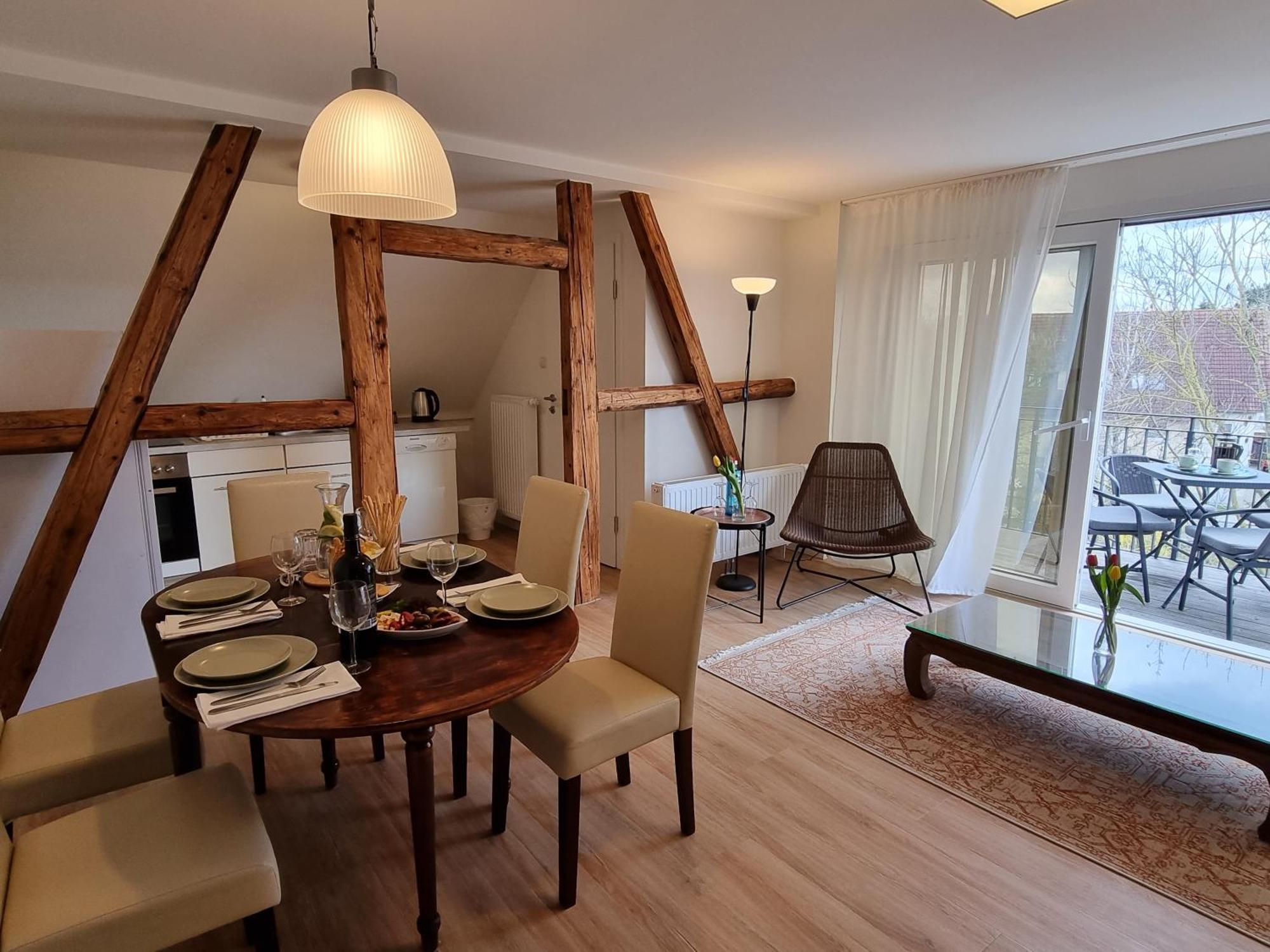 Hotel Burg Wanzleben ภายนอก รูปภาพ