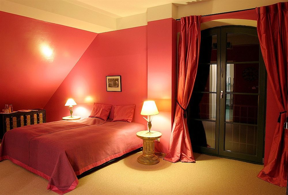 Hotel Burg Wanzleben ภายนอก รูปภาพ